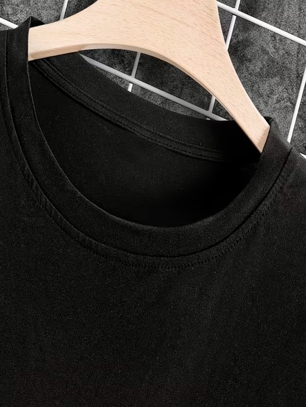 Murder Show Fans Tee - Picture 3 of 6